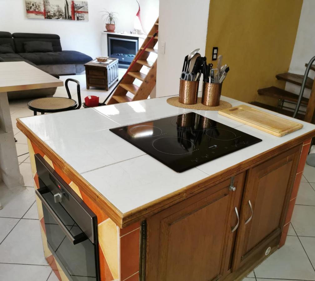 Maison De Village Aux Portes Du Verdon ซาแลนส์ ภายนอก รูปภาพ